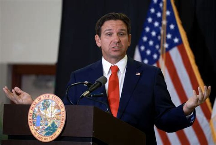 
A lawsuit has been filed by a former state prosecutor, Andrew Warren, against Florida Governor Ron DeSantis 