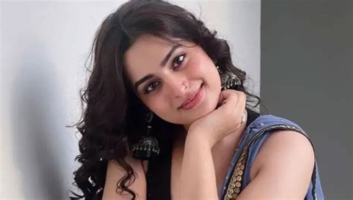 Ayesha Erotica Height, Weight, Net Worth, Age, Birthday, Wikipedia, Who, Nationality, Biography