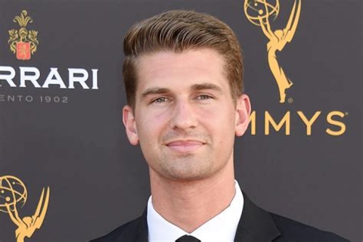 Bill Melugin Height, Weight, Net Worth, Age, Birthday, Wikipedia, Who, Nationality, Biography