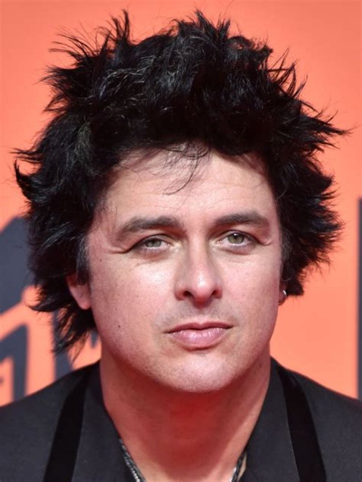 Billie Joe Armstrong Height, Weight, Net Worth, Age, Birthday, Wikipedia, Who, Nationality, Biography