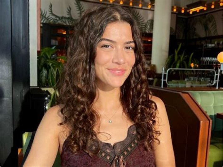 Ceci Flores Height, Age, Who, Boyfriend, Biography, Wiki, Net Worth