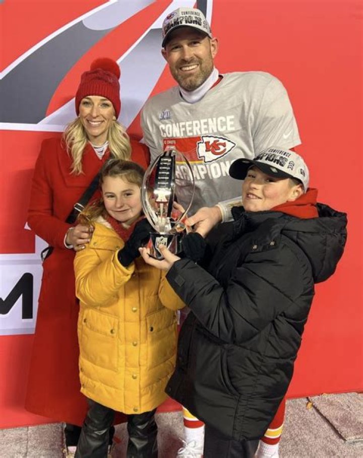 Chad Henne Parents Sheldon And Suzanne Henne And His Football Family