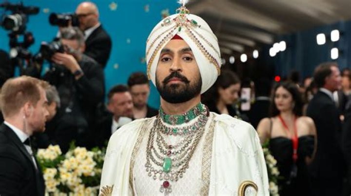 Daljit Singh Dosanjh Height, Weight, Net Worth, Age, Birthday, Wikipedia, Who, Instagram, Biography