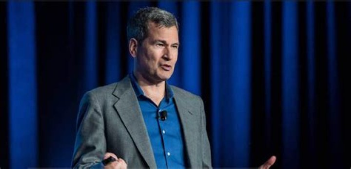 
David Pogue Net Worth | How Rich Is He | Career Earnings 