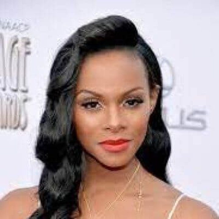 Ebonie Smith Height, Weight, Net Worth, Age, Birthday, Wikipedia, Who, Instagram, Biography