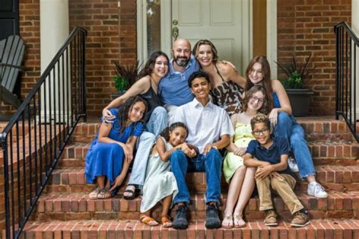 
Ella Purnell Was Brought Up In A Blended Family In Homes Of Her Separated Parents 