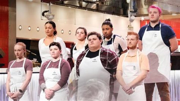 “Go Sommer!”: Fans rejoice as chef Sommer Sellers makes it to the Top 5 on Hell’s Kitchen season 21