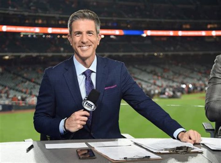 
Here Is Why Al Michaels Is Not Working As The Play-by-play Announcer On NBC’s Sunday Night Football 