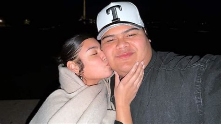 
Is Iam Tongi Gay, Does He Have A Boyfriend? Sexuality And Dating History 