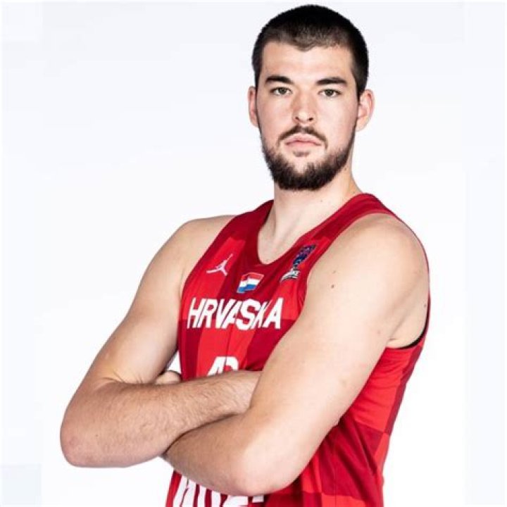 
Ivica Zubac Height, Weight, Net Worth, Age, Birthday, Wikipedia, Who, Instagram, Biography 
