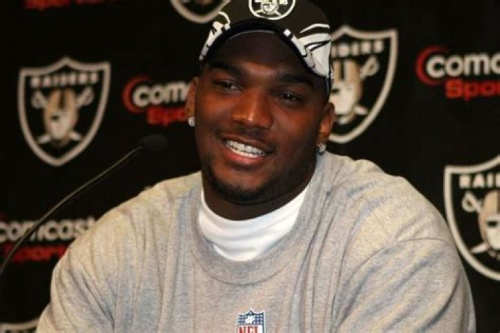 
Jamarcus RussellHeight, Weight, Net Worth, Age, Birthday, Wikipedia, Who, Nationality, Biography 