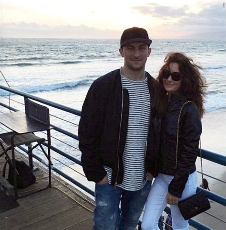 
Johnny Manziel Sister Meri Manziel | Brother And Parents Ethnicity 