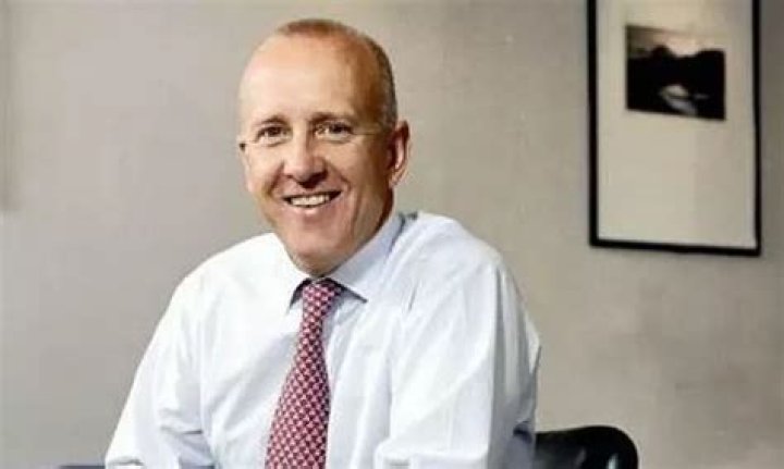 
Jonathan Warburton Net Worth, Age, Birthday, Wikipedia, Who, Nationality, Biography 