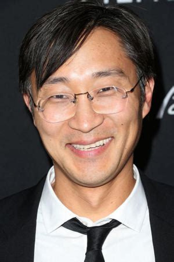 Keong Sim Height, Weight, Net Worth, Age, Birthday, Wikipedia, Who, Nationality, Biography
