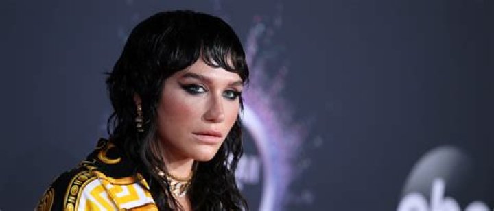 
Kesha Says She Hemorrhaged a Vocal Cord After ‘Wardrobe Malfunction’ at Taylor Hawkins Tribute Show 