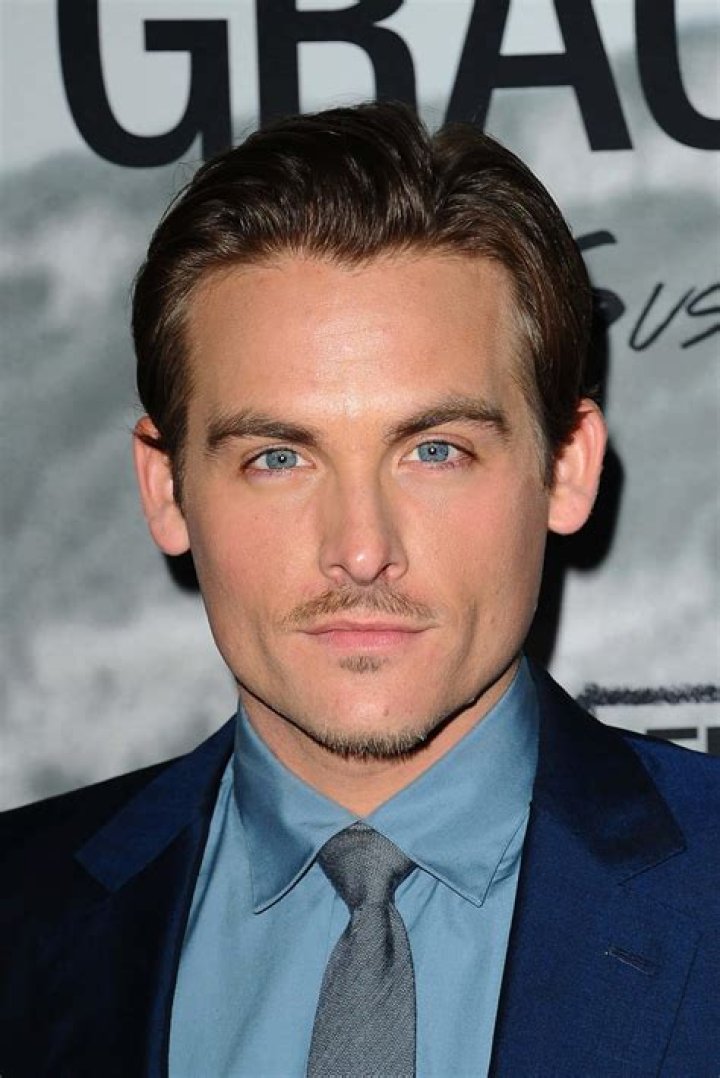 
Kevin Zegers’ Biography: Height, Net Worth, Wife, Children, Age 