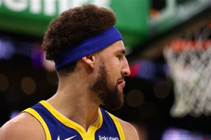 
Klay Thompson | Beard And Hair Looks Good On His Face 