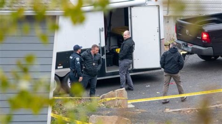 
Lora Sinner Murder Case, Where Is Paul Smith Now? Here’s What We Know About 
