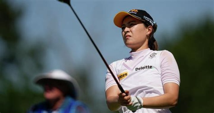 LPGA In Gee Chun Weight Loss Journey And Reasons With Her Before And After Photos