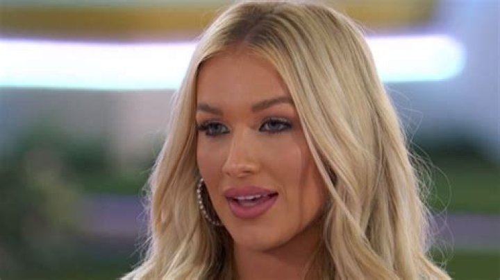 
Mady McLanahan Is Criticized By Her Fans After She Chooses Her Former Partner On “Love Island USA” 
