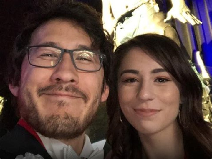 
Markiplier Wife: Is He Married To Amy Nelson? Kids And Net Worth 