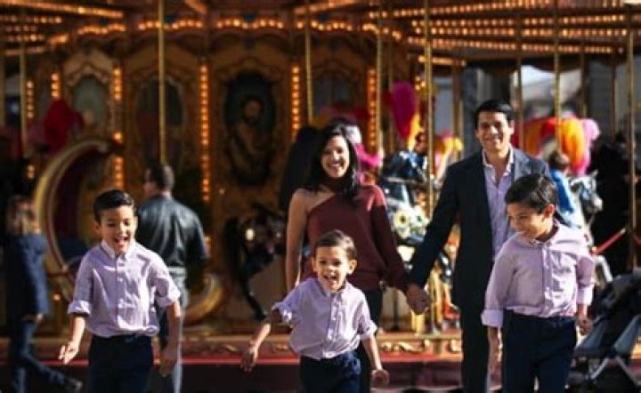 
Nirav Tolia is Married to Wife: Megha Tolia. Kids. 