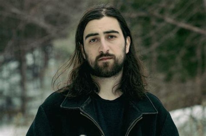 Noah Kahan Height, Weight, Net Worth, Age, Birthday, Wikipedia, Who, Instagram, Biography