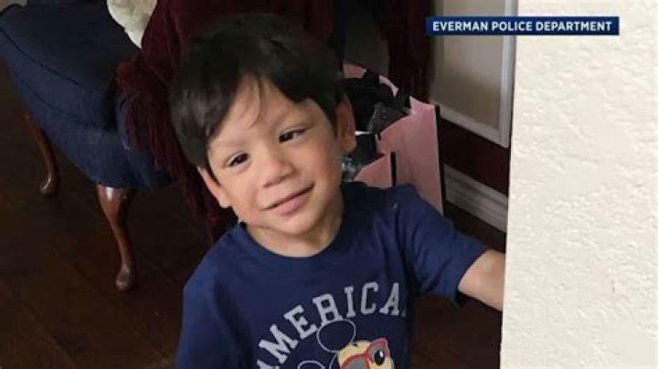 
Noel Rodriguez Alvarez missing: Police seek public help in search for 6-year-old Houston boy 
