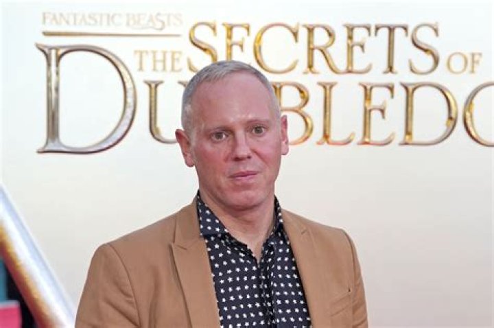 
Robert Rinder Height, Weight, Net Worth, Age, Birthday, Wikipedia, Who, Nationality, Biography 