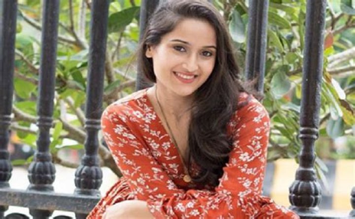 Saadhika Syal Height, Weight, Net Worth, Age, Birthday, Wikipedia, Who, Instagram, Biography