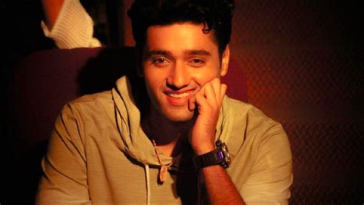 Siddharth Sharma Height, Weight, Net Worth, Age, Birthday, Wikipedia, Who, Instagram, Biography