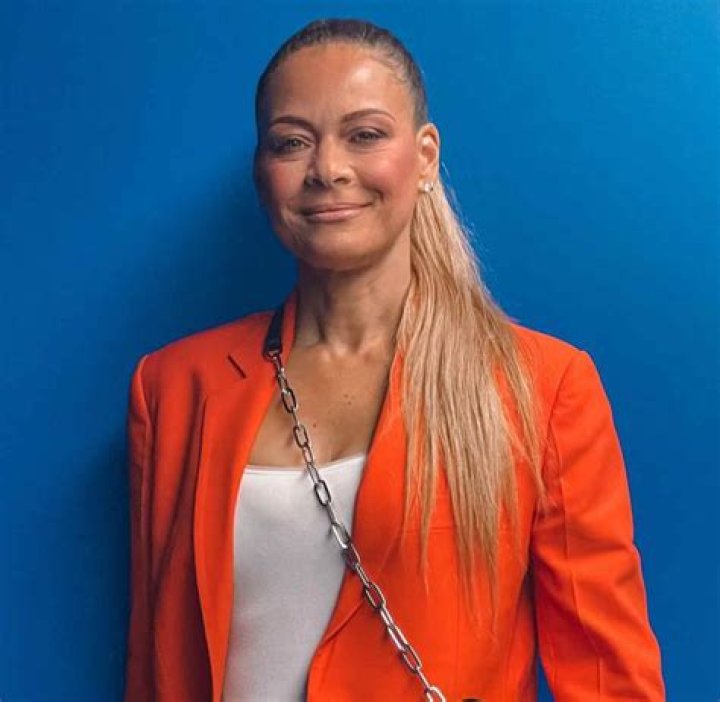 Sinead Curry Height, Weight, Net Worth, Age, Wiki, Who, Instagram, Biography
