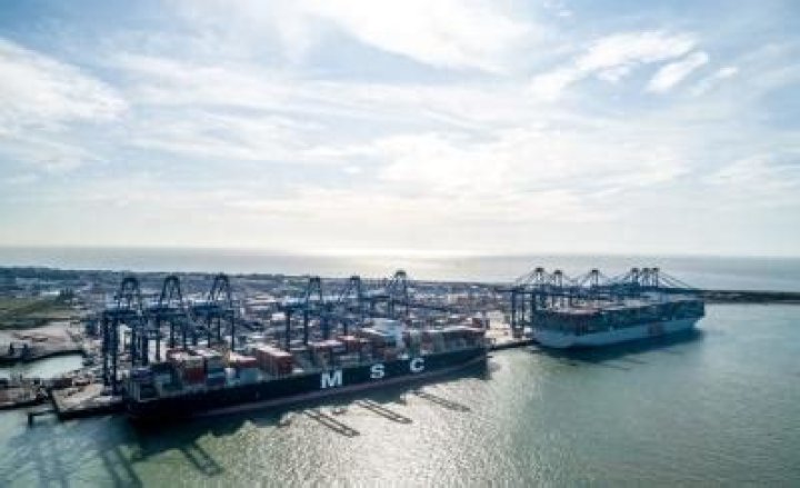 
Strikes at major UK ports threaten further supply chain 