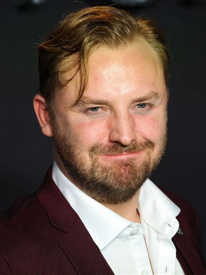 Tom Canton Height, Weight, Net Worth, Age, Birthday, Wikipedia, Who, Nationality, Biography