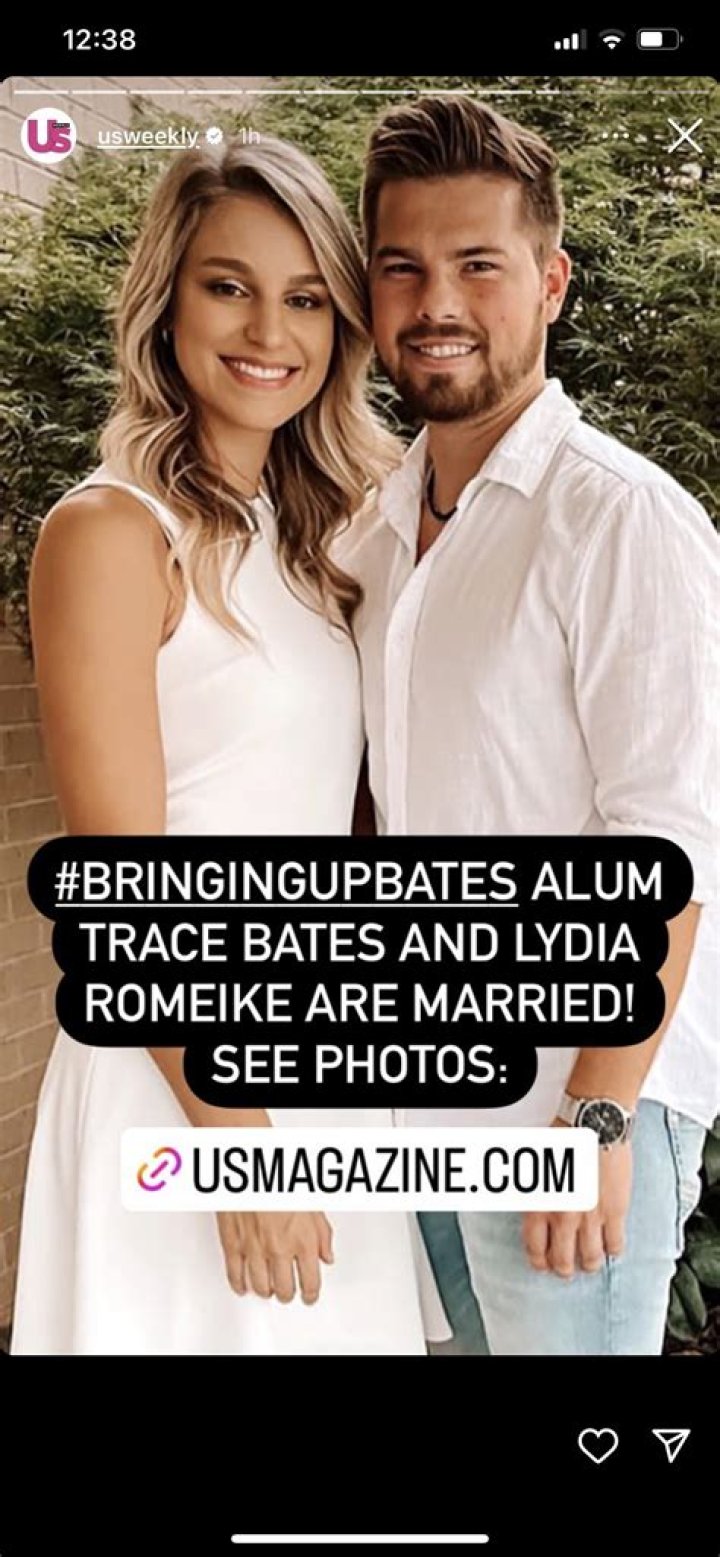 
Trace Bates And Lydia Romeike Engaged Photos And Age Difference, Everything About The Couple 