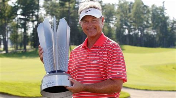 
What Happened To Golfer John Cook’s Face? Does He Have Skin Cancer? 
