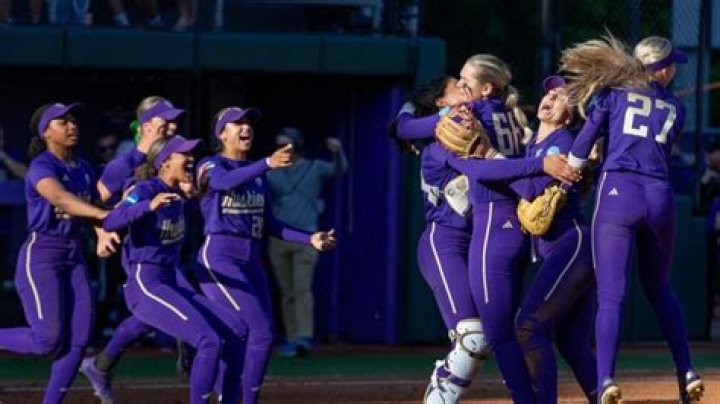 What Happened To Osiris Washington? Alyssa Washington Texas Softball Dad’s Death A Tragedy