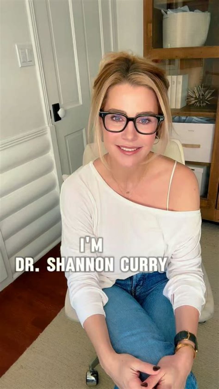 What Was Psychologist Dr Shannon Curry Reviews On Amber Heard Diagnosis?