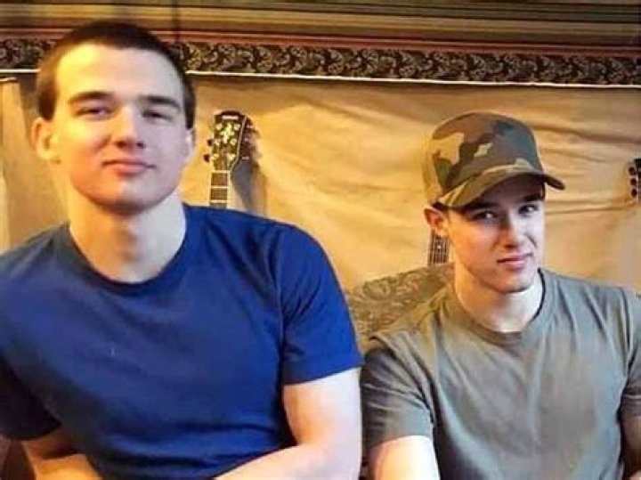 
Who Are Matthew And Isaac Auchterlonie? Saanich Bank Robbery Suspect Twin Brothers 