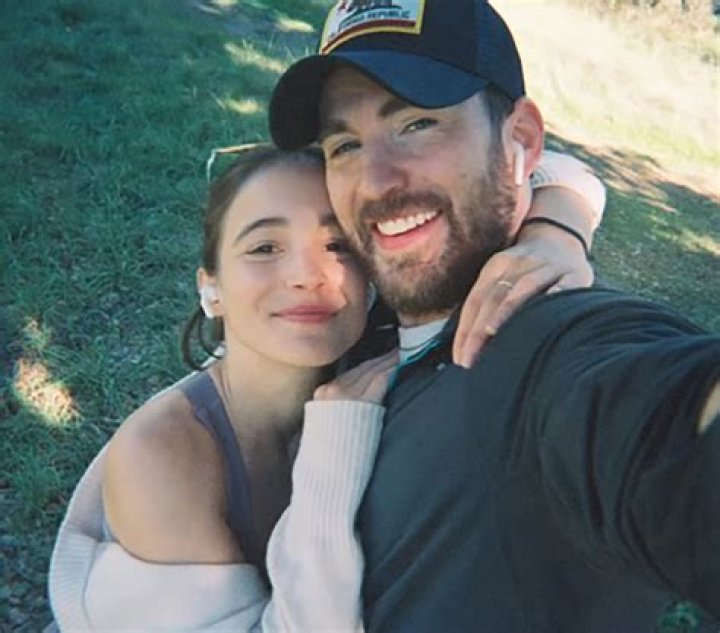 
Who Is Alba Brunet Boyfriend Pep Ambròs Munné? Meet The Couple On Instagram 