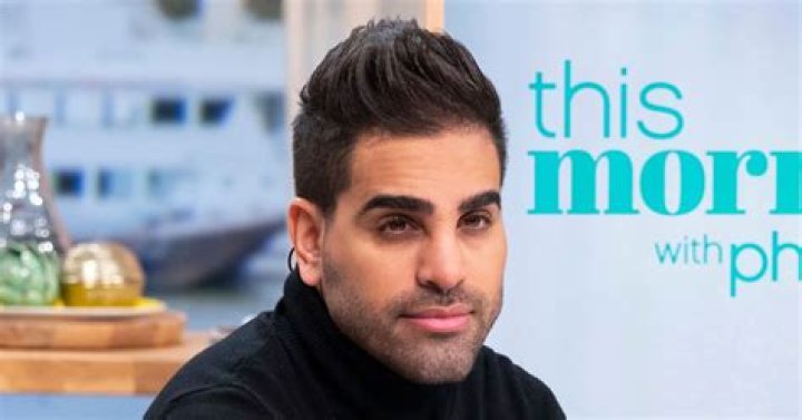 
Who is Dr Ranj Singh? Photo of former This Morning star with Phillip Schofield’s ex-lover surfaces 