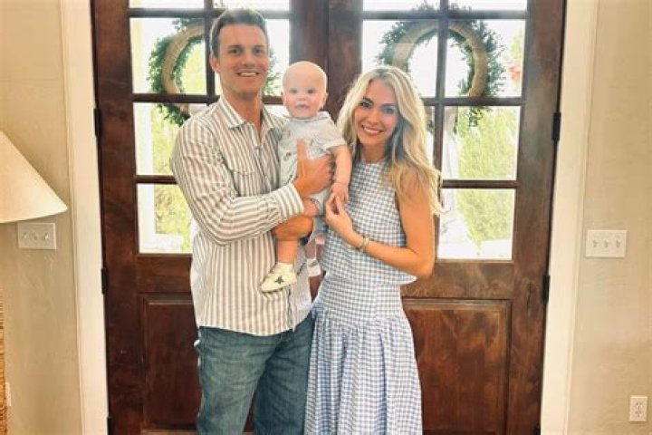
Who Is Parker Sawyers Wife Edita Ubartaite? Meet His Son & Daughter On Instagram 