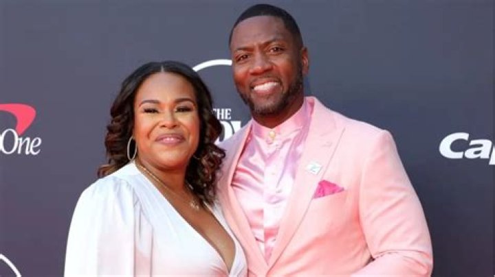 
Who Is Ryan Clark Wife, Yonka Clark? Here’s A Look At His Relationship 