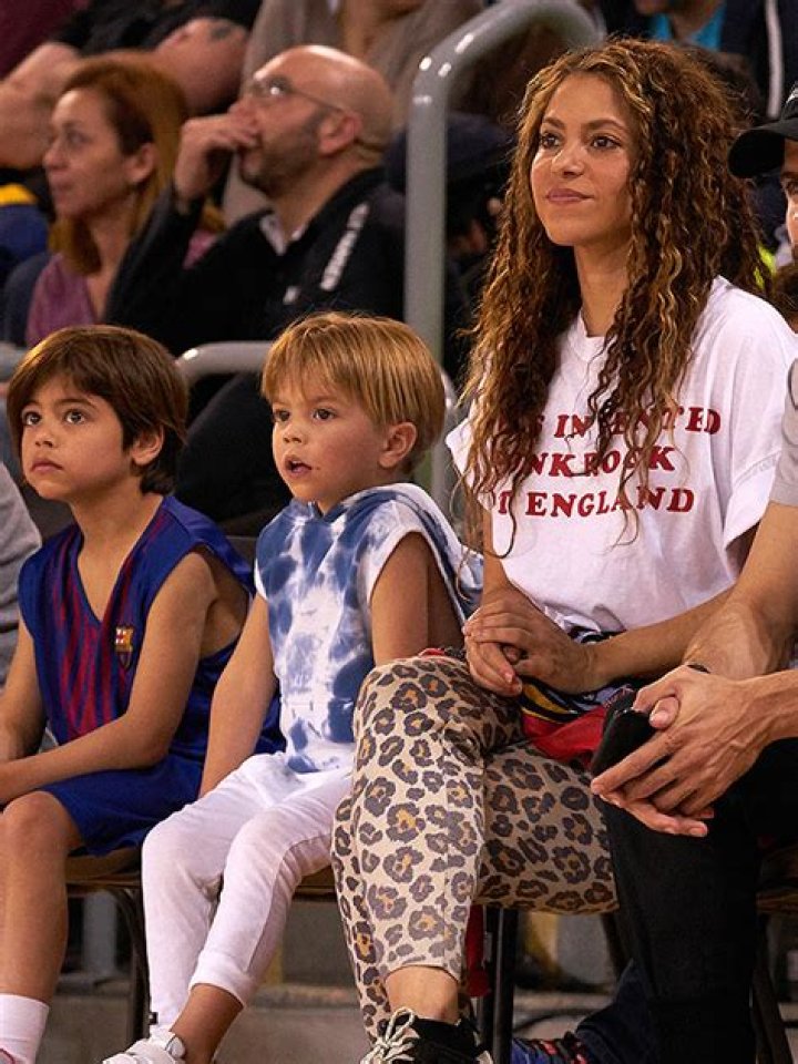 
Who Is Shakira Akabusi Husband Tom Martin? All About Britsh Track Athlete Kriss Akabusi Daughter Family 