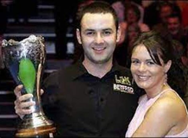 
Who Is Stephen Maguire Wife Sharon Maguire? Age Gap Children And Net Worth – No Bow Tie 